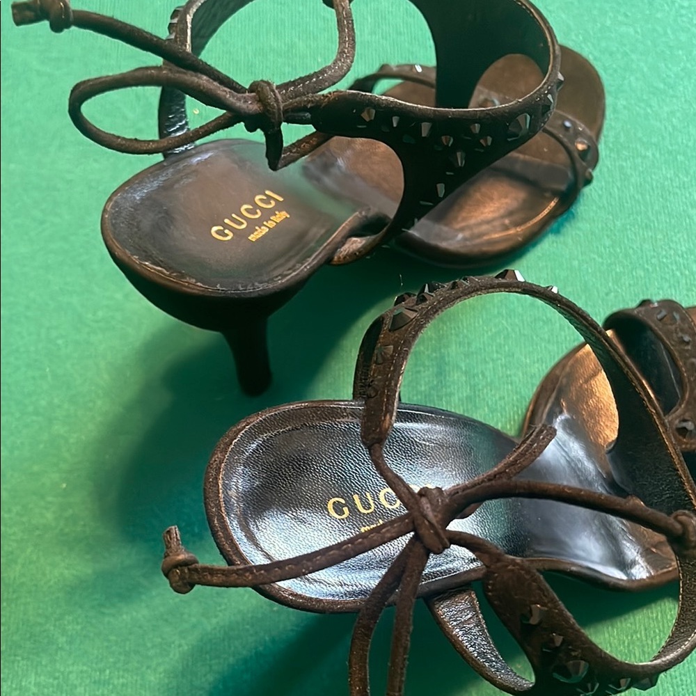 Gucci Black Crystal Suede T-Strap Women's Sandals - Picture 8 of 9